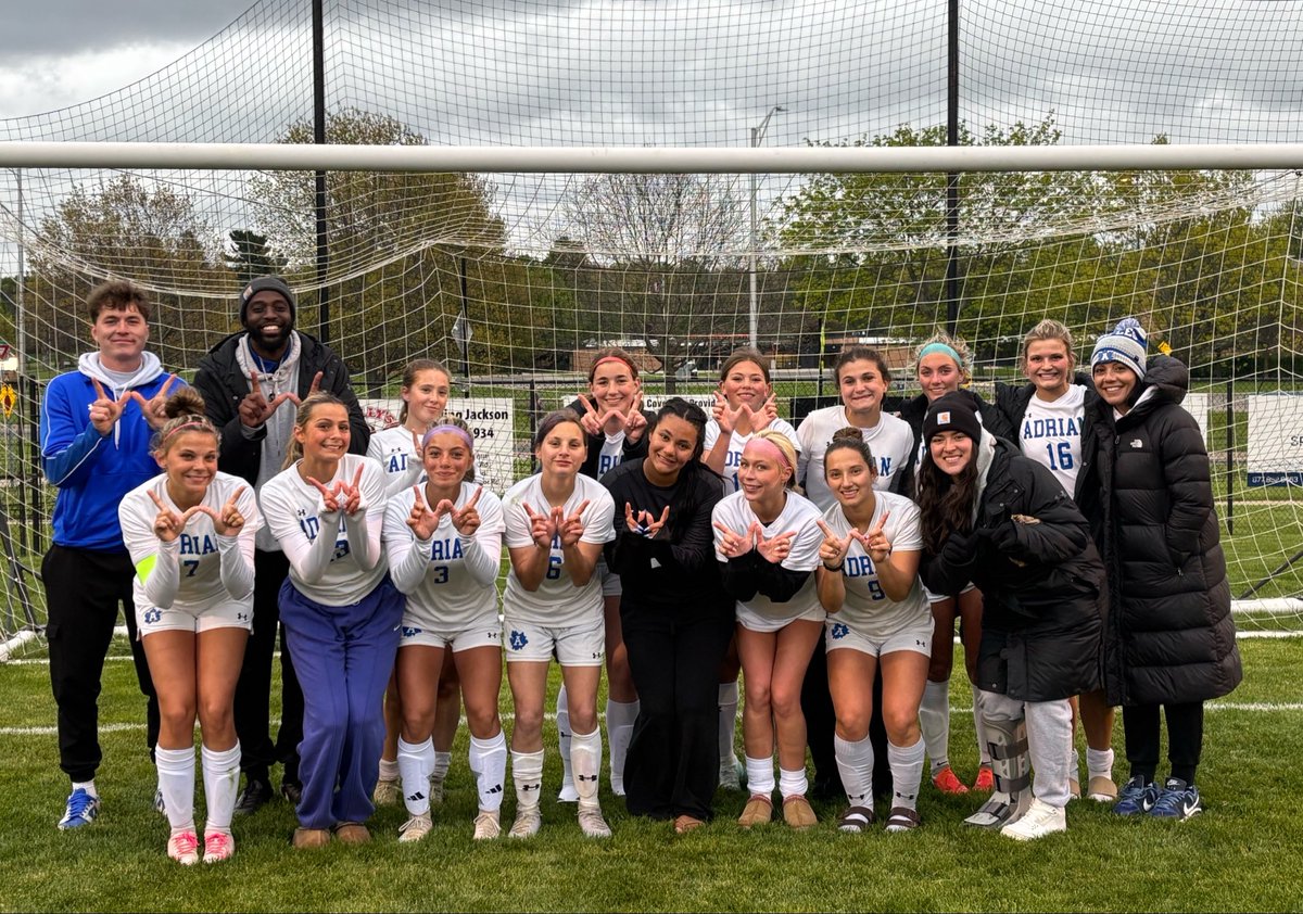 maples_adrian's tweet photo. With a 9-1 victory over Jackson the Lady Maples finish with a perfect 10-0 record in the SEC &amp; capture the SEC White Championship for the 3rd season in a row. #GoMaples @965TheCave https://t.co/NDcqyTFhG1