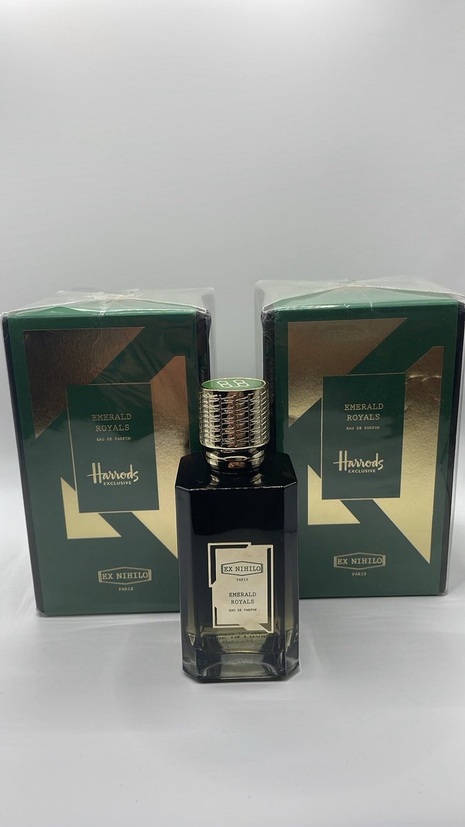 Ocho profumo tweet media