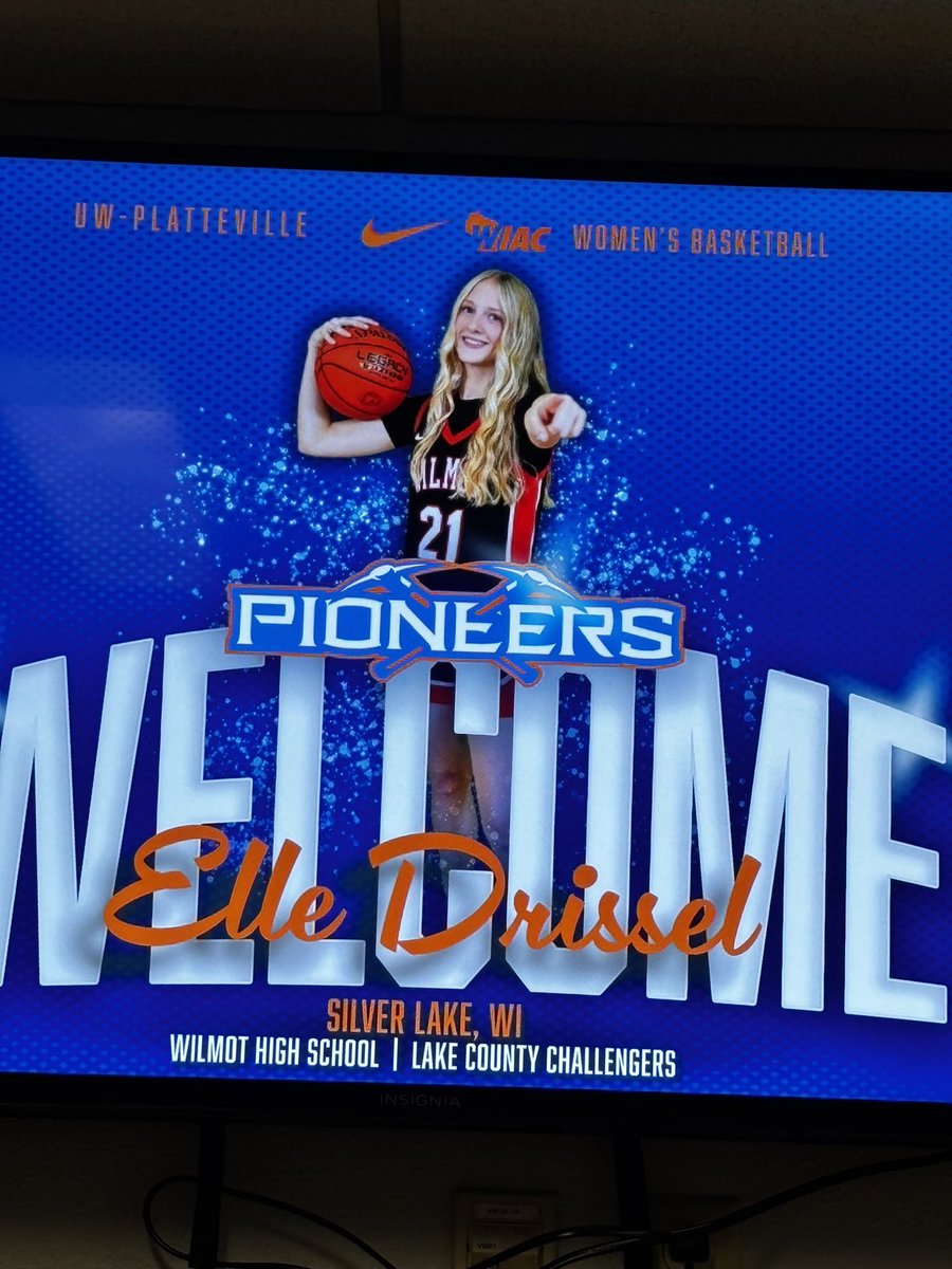 elledrissel's tweet photo. Thank you @UWPlattWBB for inviting me to visit there wonderful school. I had such a fun time learning more about what UW Platteville has to offer for me. @CoachMcNiffUWP https://t.co/A9Y7lwtuVc