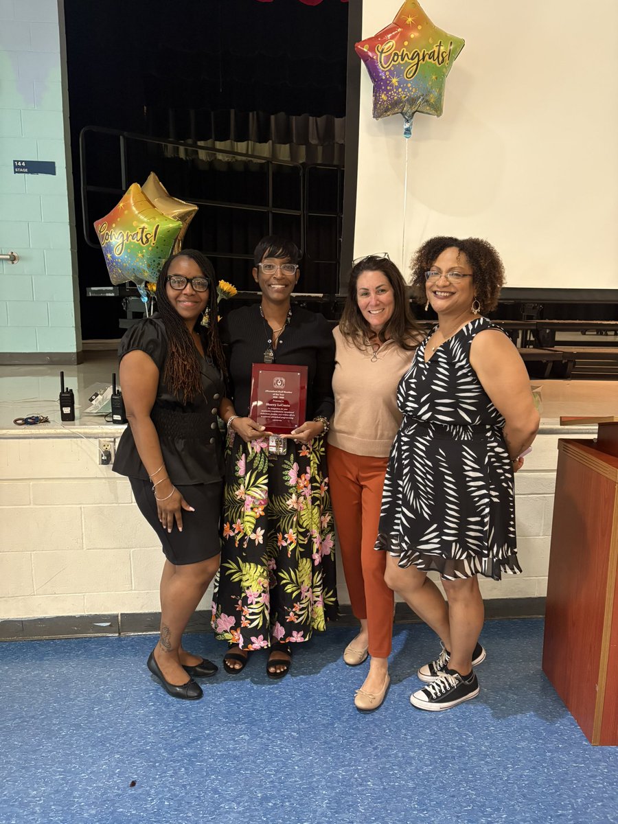 LaCristaParker's tweet photo. This week @PoincianaStem we had the pleasure of honoring our own, Ms. Sherry Leconte, as Aftercare Counselor of the Year. #HardWorker #SoDeserving ๐ @pbcsd @S_Stockman3 @InstSupSteiger @RachelCapitano @southPbcsd https://t.co/y8rDF4R60P