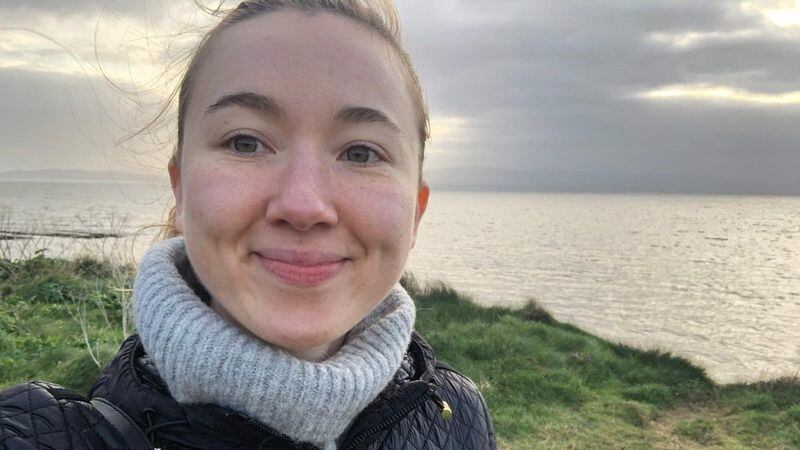 AKNewsNow's tweet photo. An Anchorage woman died outside from hypothermia. Continuing coverage as her family is speaking out for the first time since filing a wrongful death lawsuit over the 911 call – and sharing the toxicology report with Alaska's News Source Investigates. A 911 expert says the second https://t.co/o6KqPcesho