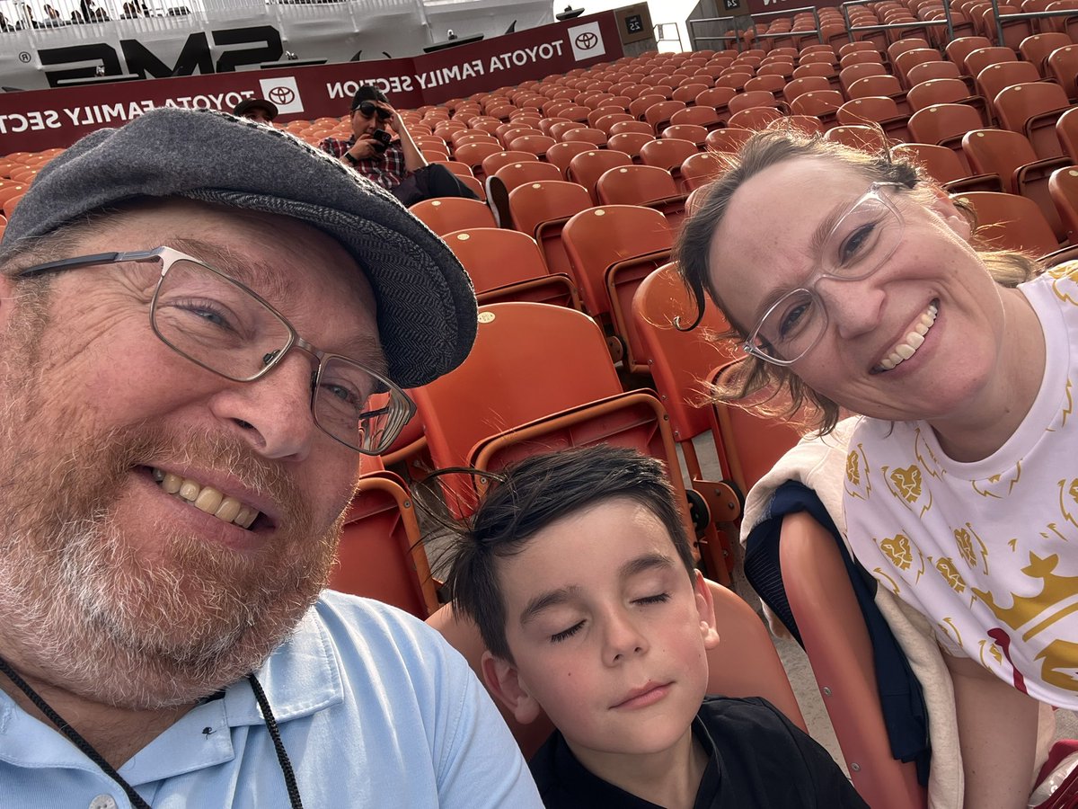 RSLRandomFanPodcast tweet media