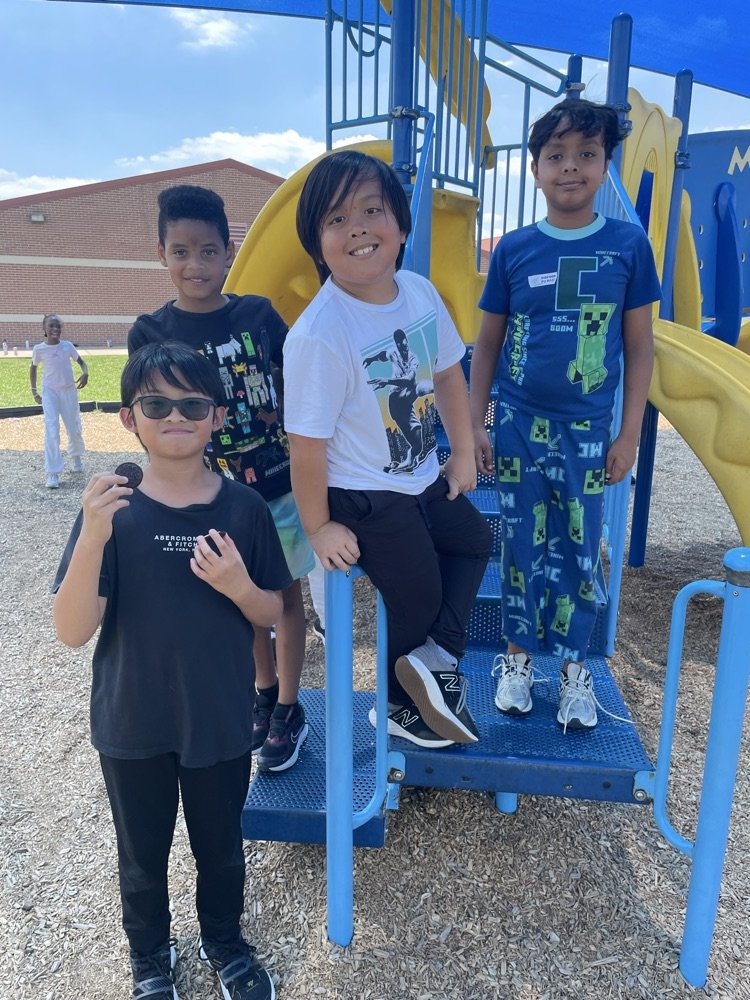 Mary Burks Marek Elementary tweet media