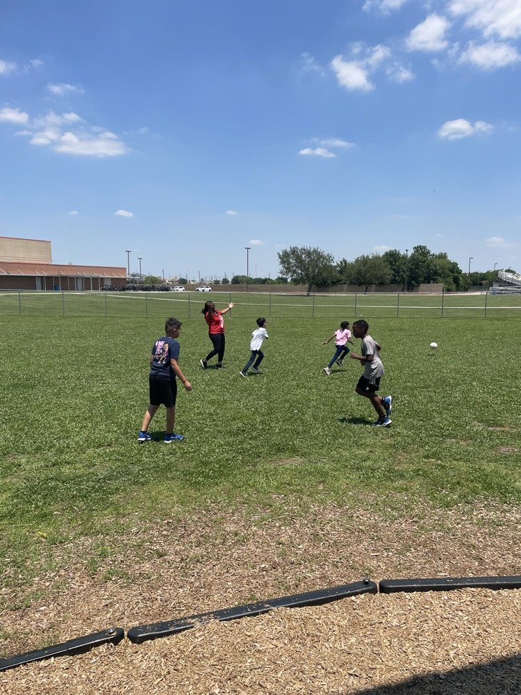 Mary Burks Marek Elementary tweet media