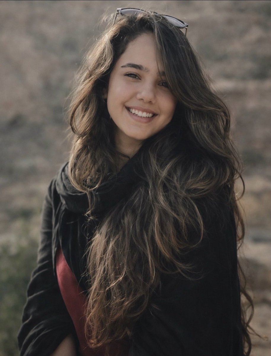 Tara | تارا tweet media