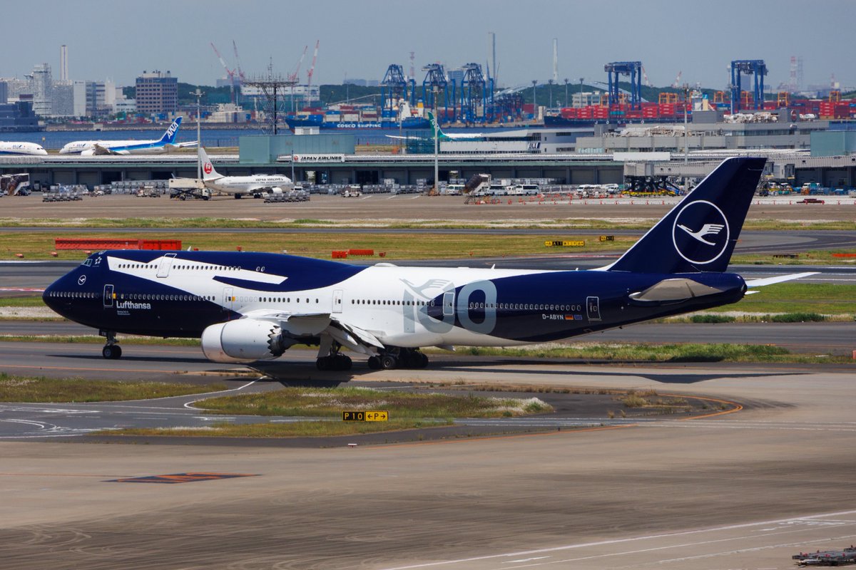 sakaki787's tweet photo. 昨日羽田でようやく初撮影出来た
ルフト100周年塗装機

日時:2026/5/13
場所:羽田空港第3ターミナル
航空会社:ルフトハンザドイツ航空
機体:Boeing B747-8
レジ番:D-ABYN

#羽田空港
#ルフトハンザ
#B748
#DABYN https://t.co/hsXK7CVGlT