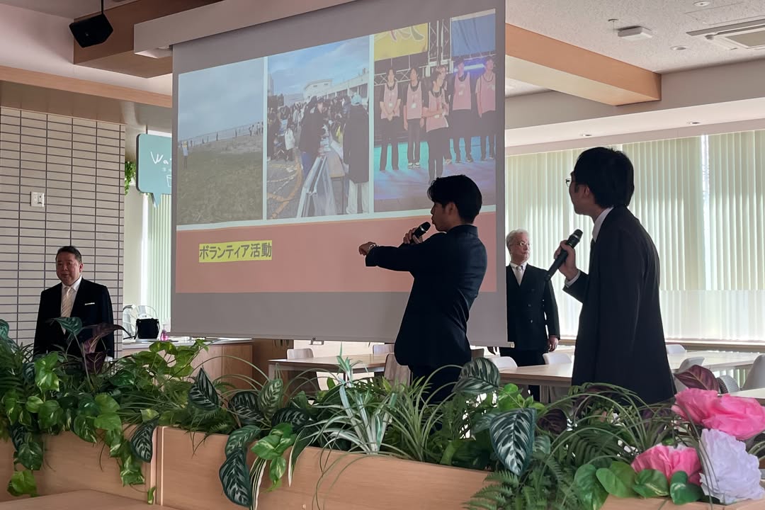 seiwauniv's tweet photo. ☆４月振り返り＋☆
桜の季節からあっというまにGWも終わりました。
近頃広報用撮影に協力してくれる学生も増えてきて、非常にありがたいです。💯

#大学案内 #学案 #清和大学 https://t.co/W5vGKVluu2