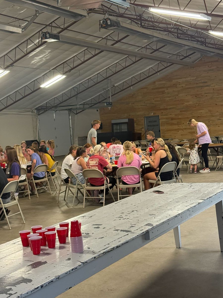 SCSActivities's tweet photo. Could this be the start of a new tradition? Parents wished our track athletes good luck tonight at a pre-district team meal after practice. Good luck to all our track athletes as the compete at district track tomorrow at Norfolk Catholic. Go Mustangs!! https://t.co/n7Eoka1IdU