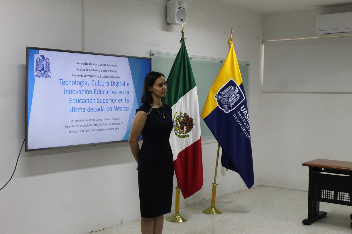 UASLP_PFCA's tweet photo. 🎉 Felicitamos a la Mtra. Karla del Carmen Cázares Grageda por la culminación exitosa de su examen de grado en la Maestría en Dirección Empresarial del CIEP-FCA UASLP. 🎓👏

Su dedicación y esfuerzo reflejan el compromiso con la excelencia académica y profesional. 🌟 https://t.co/1OYrpytlb4