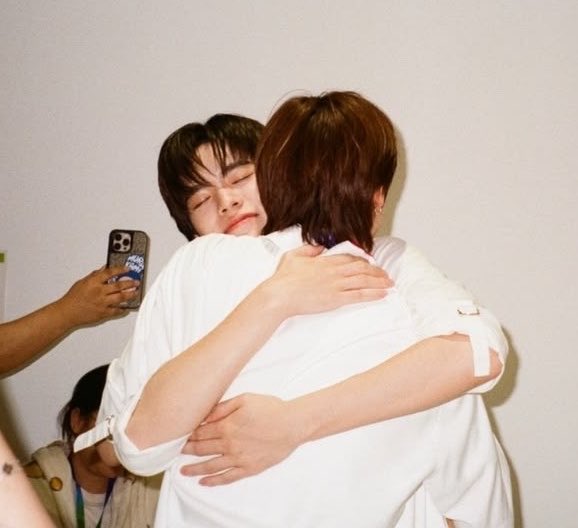 nat ㅠㅠ。°☆･ﾟ tweet media
