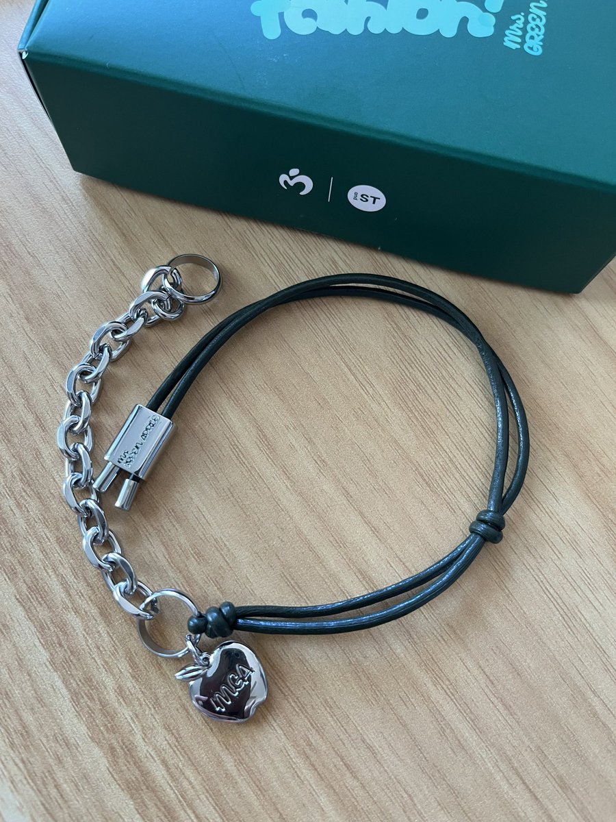 andSTのコラボブレスレット届いた✨️ 可愛い〜♥️ 可愛いんだけど