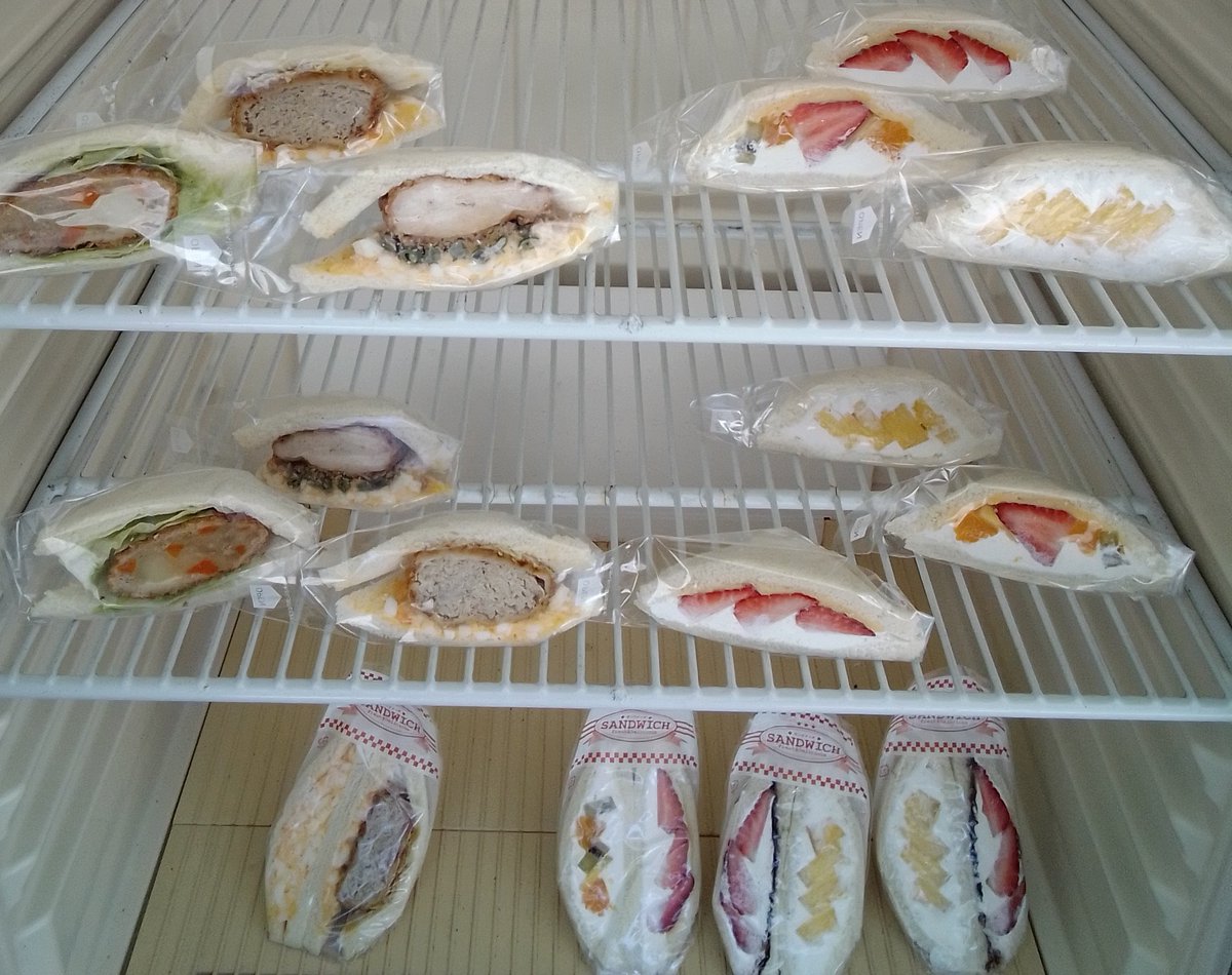sarnie_asaicchi's tweet photo. 2026/05/14（木）
清水銀座営業中
現在09:46
オードブルのご予約ありがとうございました🥪✨ https://t.co/7CWZKJTZhh