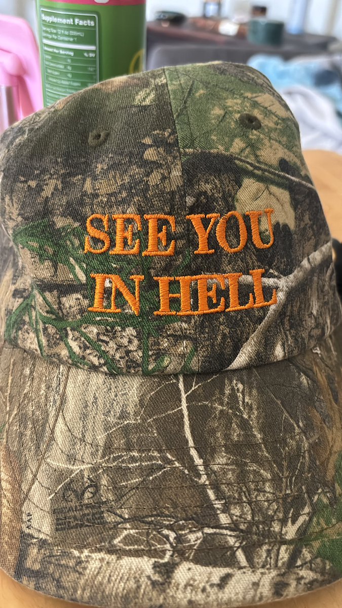 Taakatoke's tweet photo. This hat is totally appropriate for a work function happening tomorrow night, right? https://t.co/kmVoMRpaqu