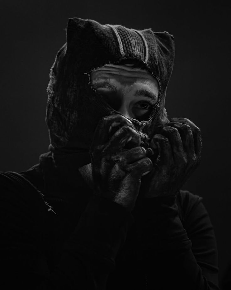 Tyler Joseph daily tweet media