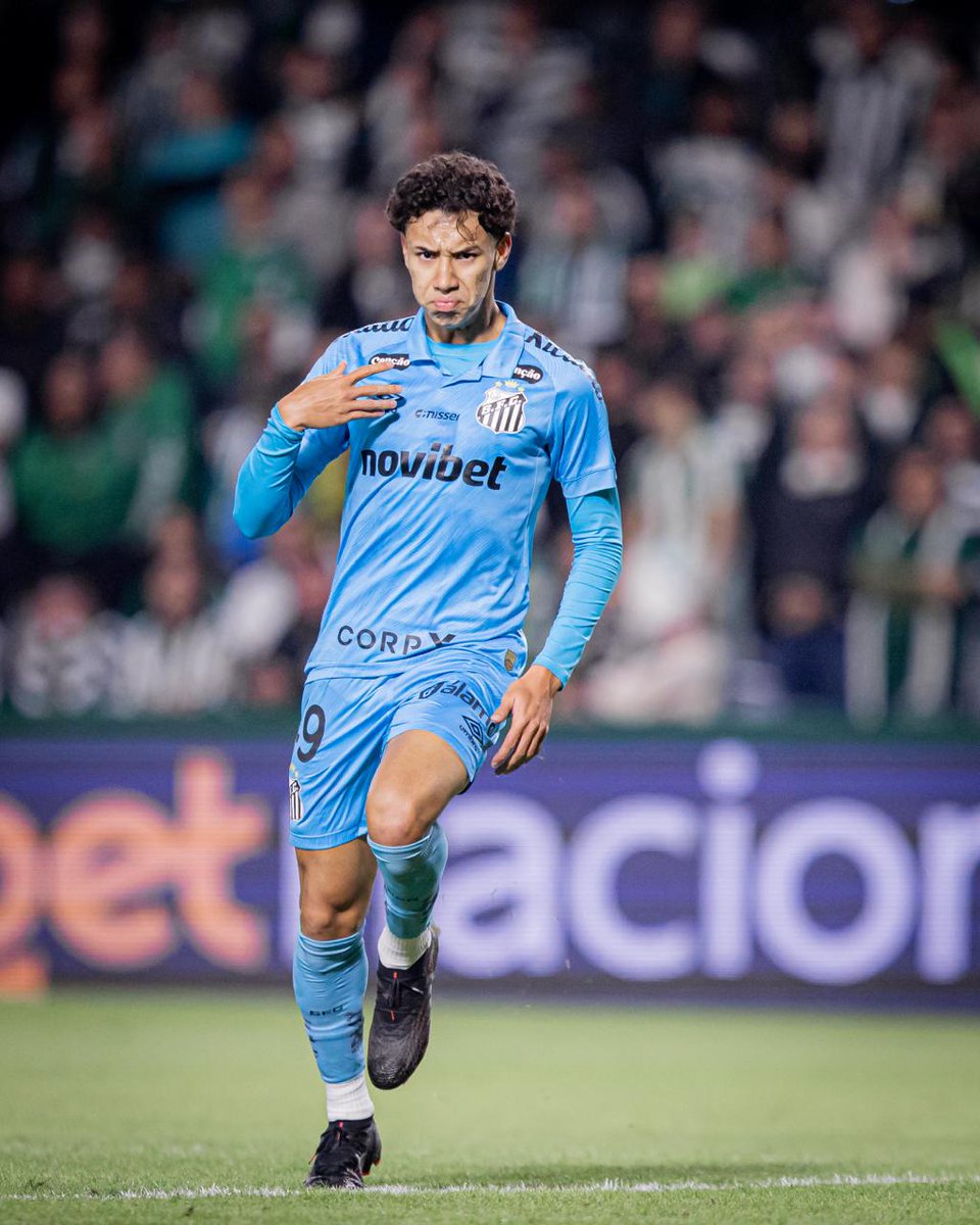 SantosFC's tweet photo. Com o #MeninoDaVila Bontempo, o Santos abriu o caminho pra classificação! 🐳 https://t.co/SGZvgPrR8F