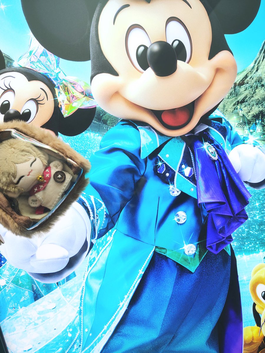 しとね tweet media
