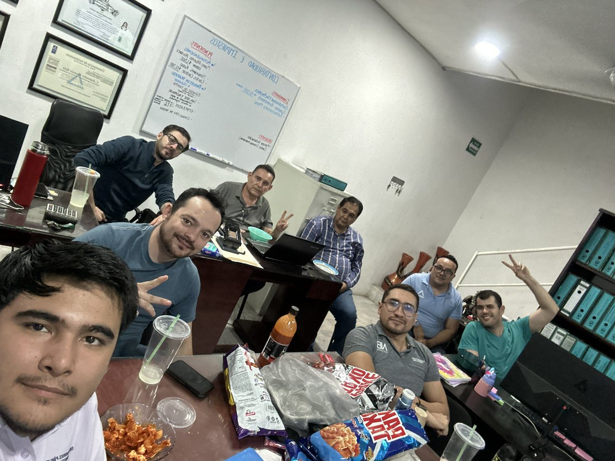 MiguelBarronNB's tweet photo. #VencerOMorir https://t.co/wWTCPLSLIX