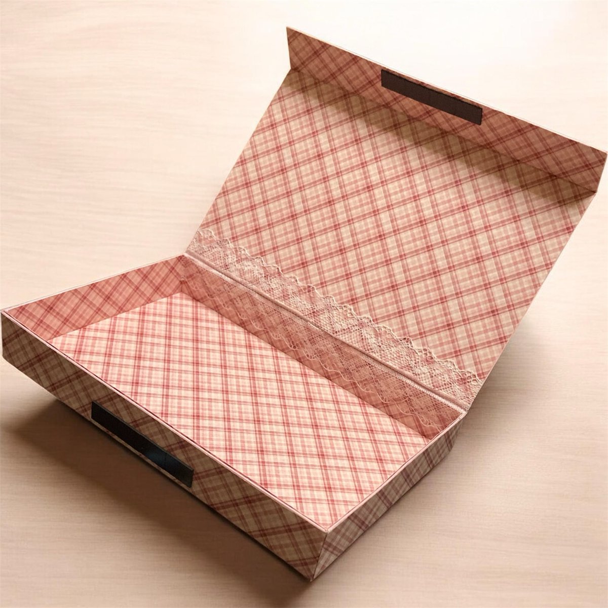 こんにちは😊 #おすそ分けファイル に くっつけて制作している フタ
