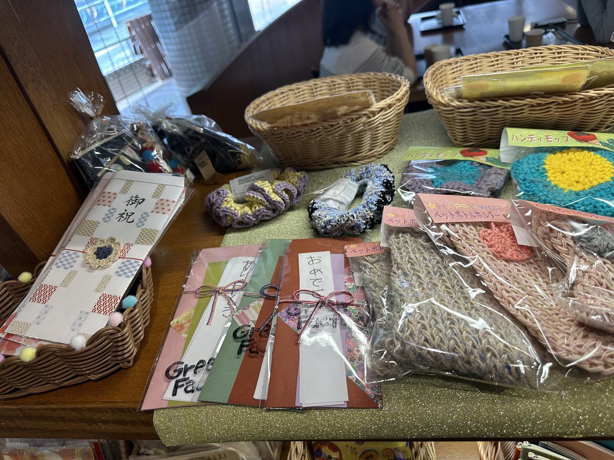 happywork323's tweet photo. おはようございます
いい天気ですね
麦の穂に納品に行って来ました
お近くにお寄りの際には、是非お寄りください https://t.co/MsexHJa9qq