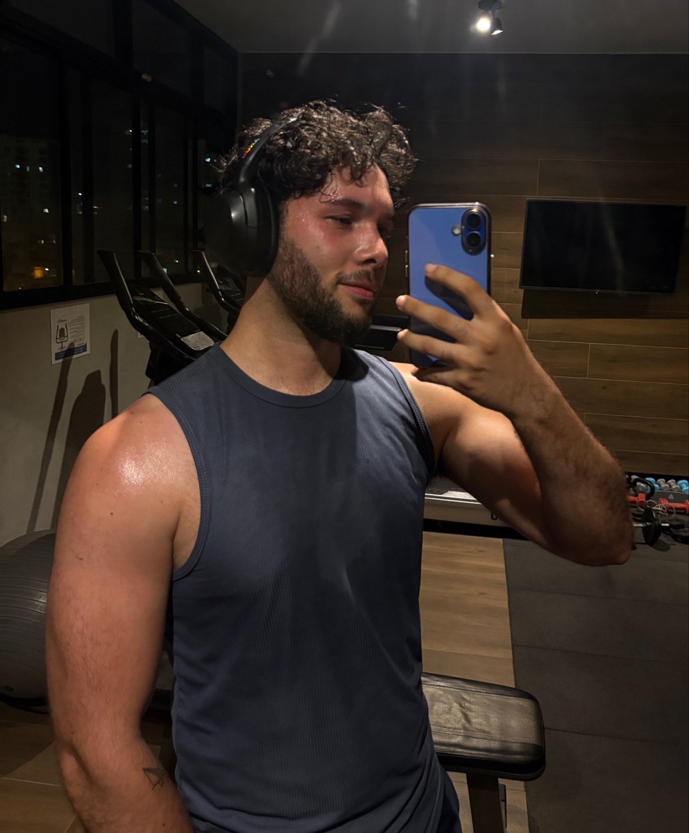 jimeneztwit's tweet photo. 🏋🏻💪🏻 https://t.co/XKFpS74jJn