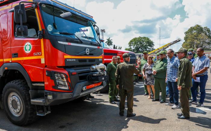 Granma_Digital's tweet photo. 🧯🔥🚒ǀ Inició en todo el país🇨🇺 la sexagésima edición de la Jornada Nacional del Sistema de Seguridad y Protección contra Incendios, Física y Náutica, que se extenderá hasta el próximo 17 de mayo.
🔗 https://t.co/xmsA4gqfCQ https://t.co/kR2xRA0RV8