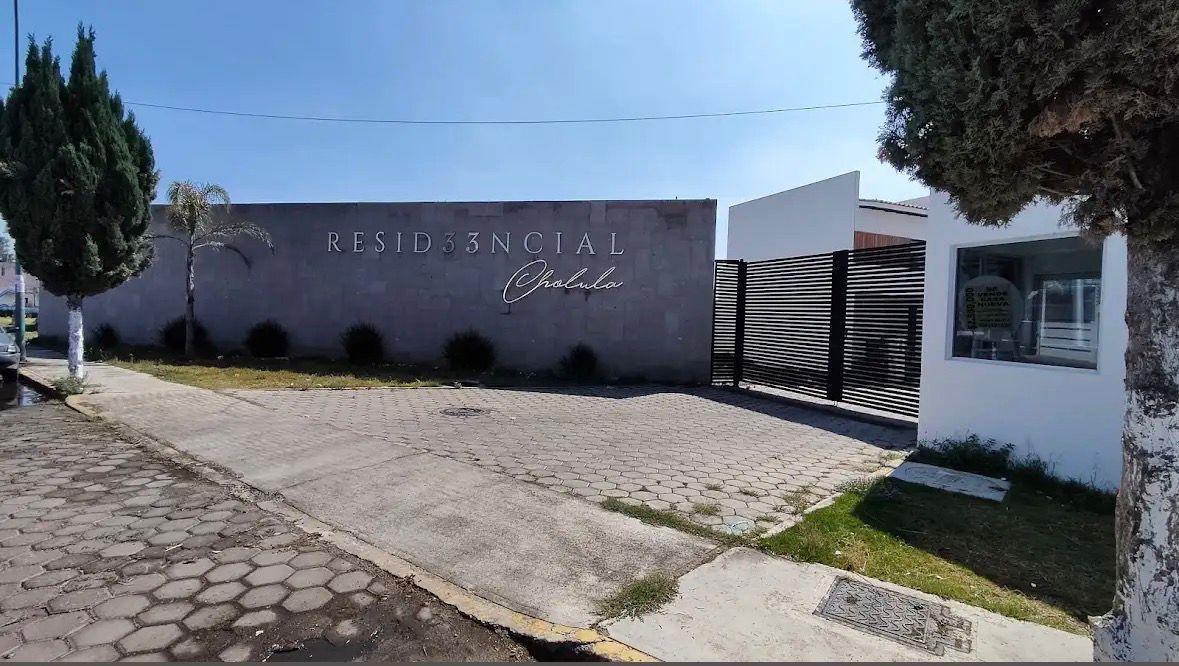 MarianaPRealty's tweet photo. Se vende excelente terreno en Residencial 33, un exclusivo desarrollo privado ubicado en San Andrés Cholula.

· Superficie: aprox 102.308 m2
· Precio de Oportunidad y Ultimo Precio: $900,000.00

Conócelo ya, agenda tu visita
2222025843 / 2215259073 https://t.co/lqNVNNR3KU