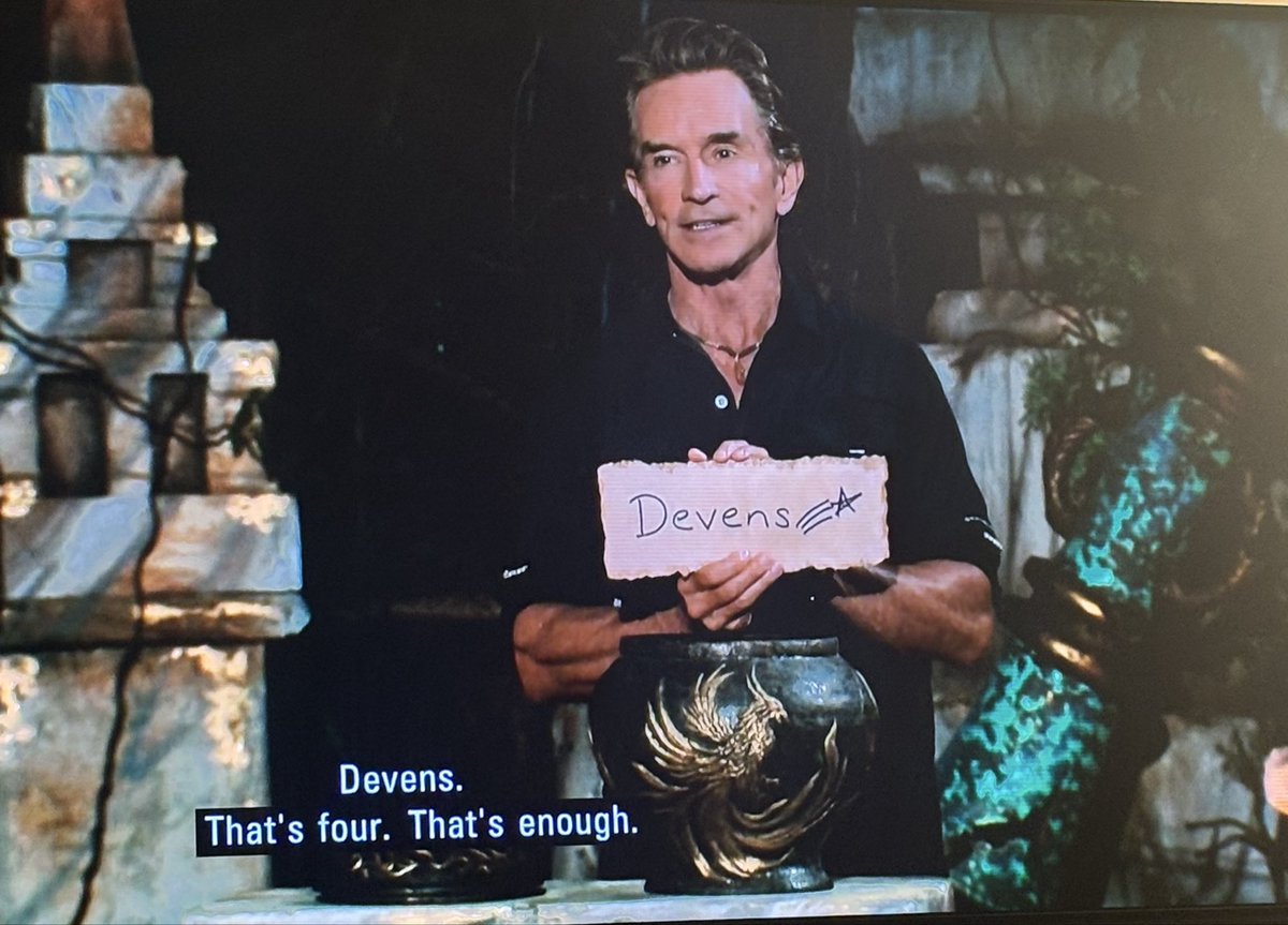 llama_fluent's tweet photo. #survivor50 *SPOILER*

Devens : crying about emotional experiences stargazing while playing Survivor in Fiji 

Everyone else: “you can still see those in Ponderosa” ☺️👋💫 https://t.co/M3RkawdvAd