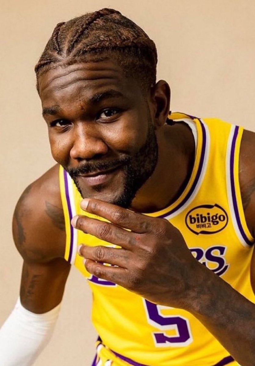 Lakers Lead tweet media