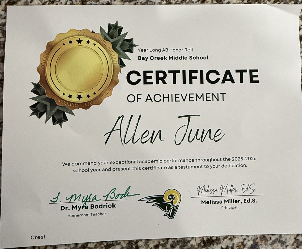 AllenJuneJr's tweet photo. Student✅Athlete✅. Year long AB Honor Roll and Outstanding Performance in PE. Dedicated in all areas @FSUFootball @grayson_fb @Robert_Carter3 @CoachDChambers2 @TrellJones203 @CoachCarswell @__AustinButler @therealkwat @corypeoples @DBCoachPrioleau @FBUAllAmerican https://t.co/5hXulJOpoF