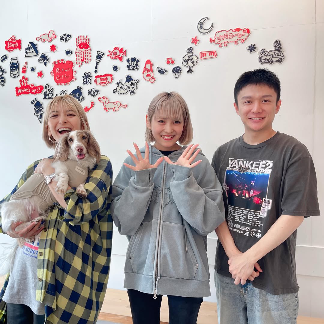 ayumin_tona's tweet photo. みなさん〜おはよう♪🥰

instagram➡️ https://t.co/j1Gjypn8u3

#あゆみんの自撮り #private #diary https://t.co/hCaasx6g6U