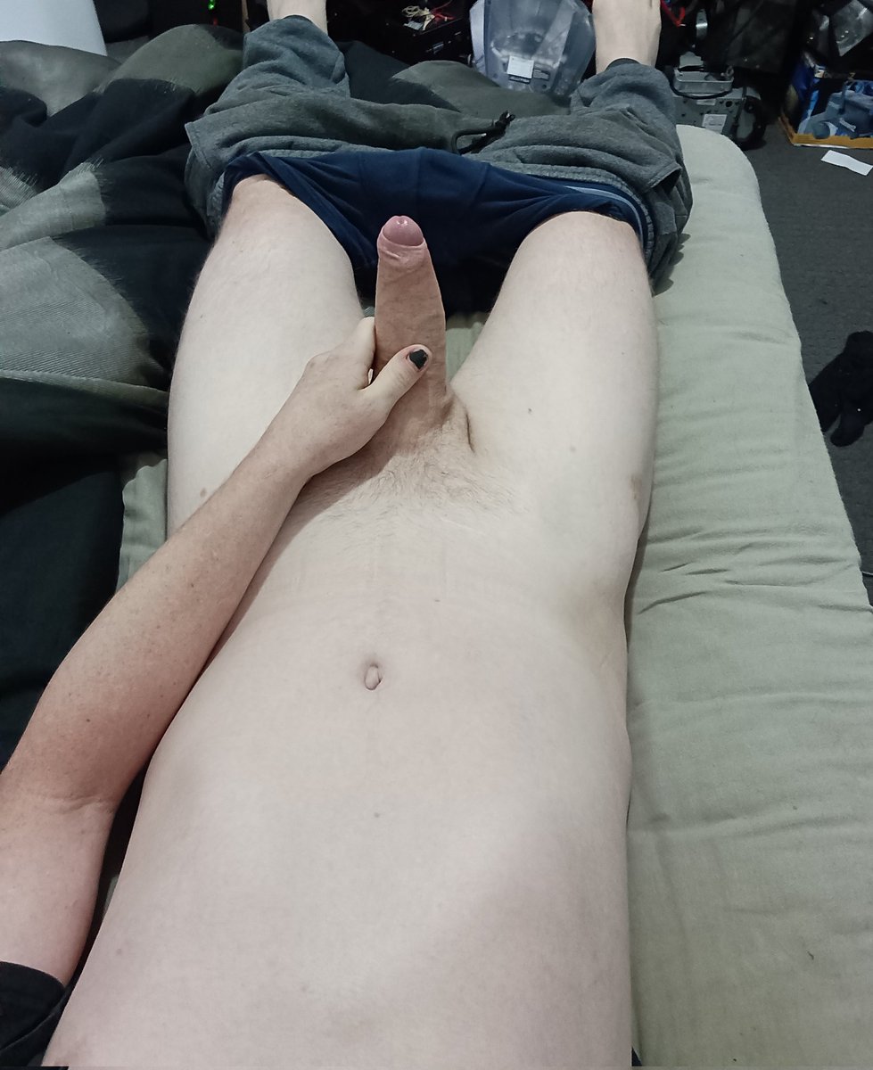 anonymouschapp's tweet photo. Who wants to 69 with meeeeee #Brisbane #hookup https://t.co/L2NBUEx3bV