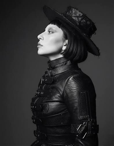 istandwithgaga's tweet photo. her two best eras are https://t.co/I1P0fozqd5