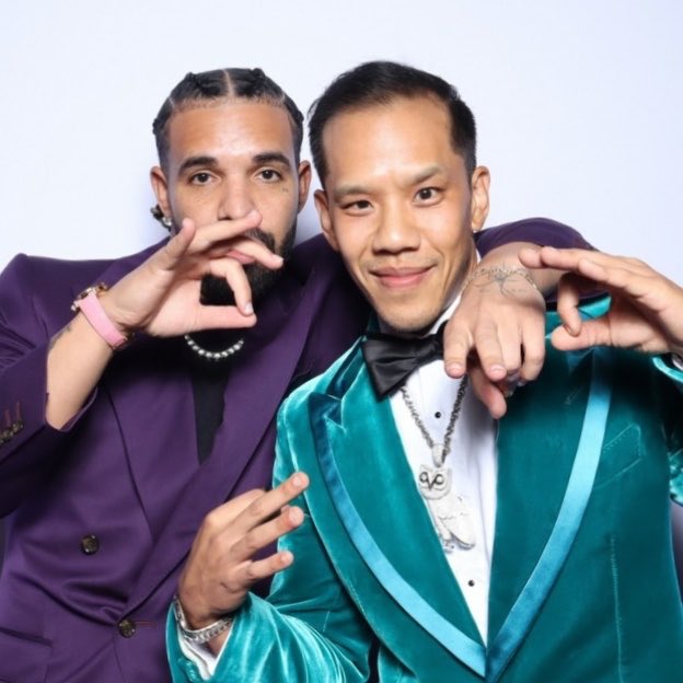 itsavibe's tweet photo. Drake just submitted his final version of the ICEMAN album, via text message with his friend popular Houston BBL surgeon Dr Jung📍 https://t.co/6L1b0xKdGV