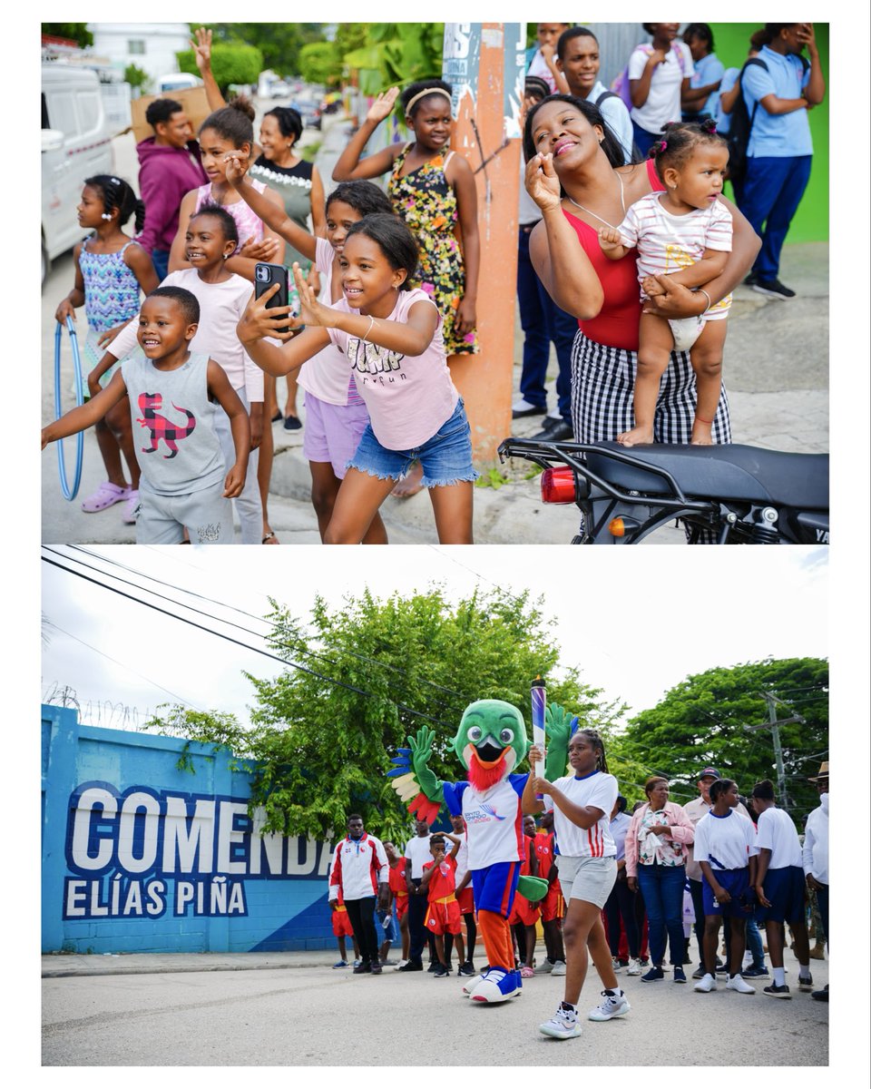 SDQ2026's tweet photo. ¡WAO! 🥹

No nos cansaremos de decir que cada pueblo tiene su magia ✨ y Comendador, en Elías Piña, no fue la excepción. 🙌

Qué hermoso ver cómo integraron a sus niños y adolescentes al recorrido de La llama de los Valores, impregnándoles con este acto el amor por el deporte. ❤️💙

WOW! 🥹

We will never tire of saying that every town has its own magic ✨ and Comendador, in Elías Piña, was no exception. 🙌

How beautiful to see how they welcomed children and adolescents into the Flame of Values route, instilling in them a true love for sports through this event! ❤️💙

#SantoDomingo2026 #JuegosCentroamericanos2026 #JuegosDelCentenario