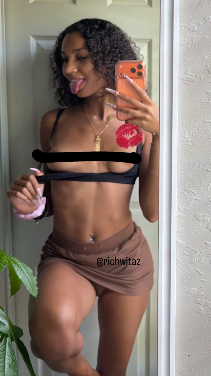azzy tweet media