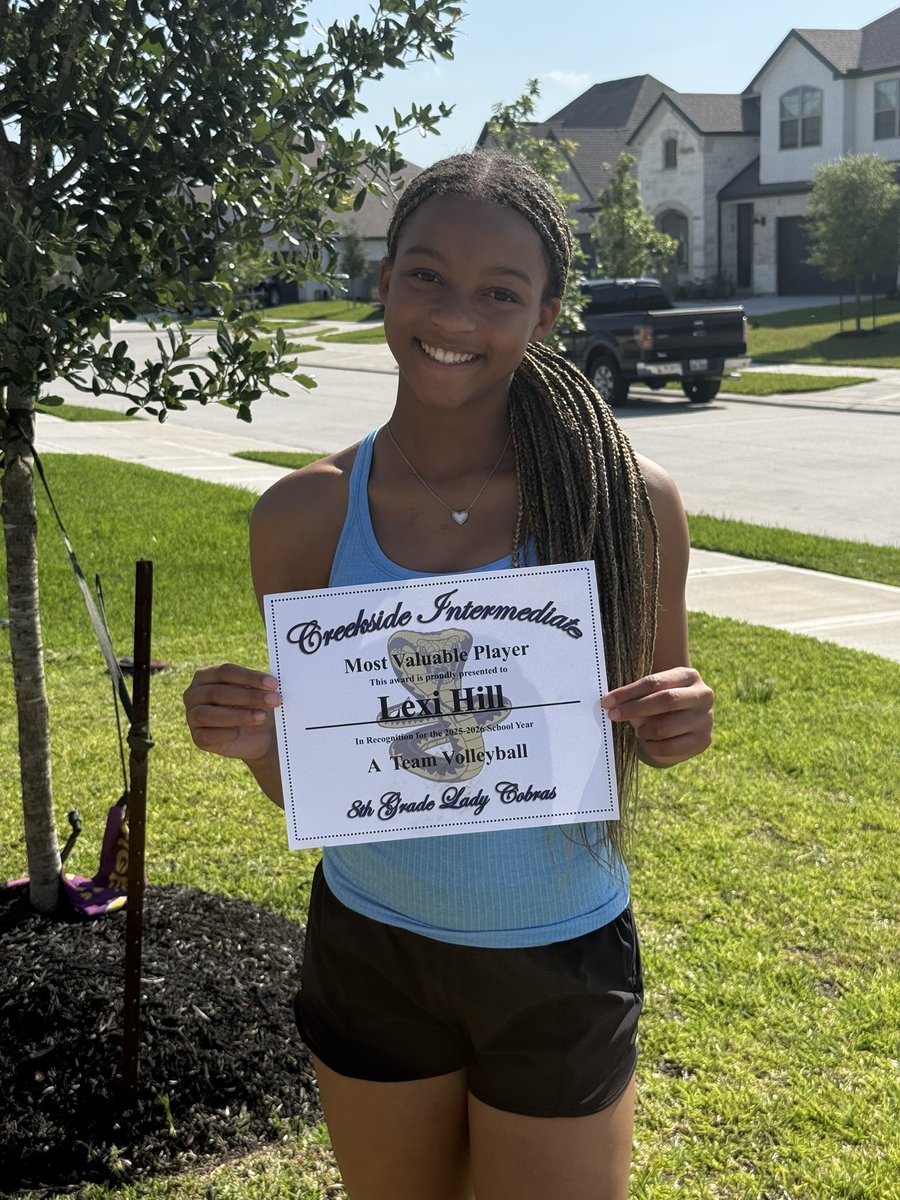 LexiHillvb2030's tweet photo. Creekside 8th grade A team Volleyball MVP!! Back to back!! #mvp #volleyball #school https://t.co/RipOygeP6S