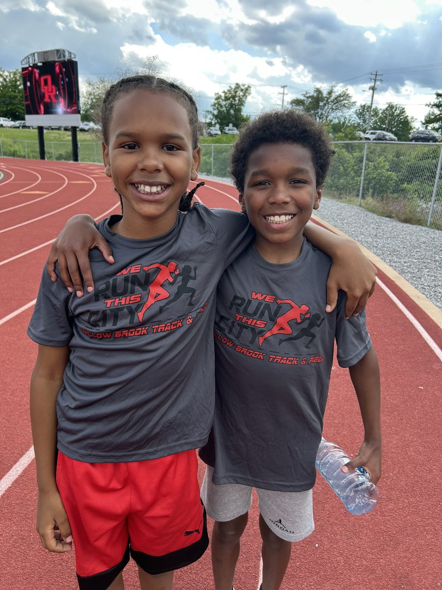 WBESbears's tweet photo. @ORSchools Elementary Track Meet was a success! Our Willow Brook Bears left it all out there! https://t.co/7MVmusJILd