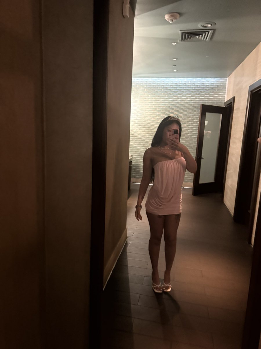 shawtyn3ll's tweet photo. 👸🏻🤍 https://t.co/jQ59HwYNnI