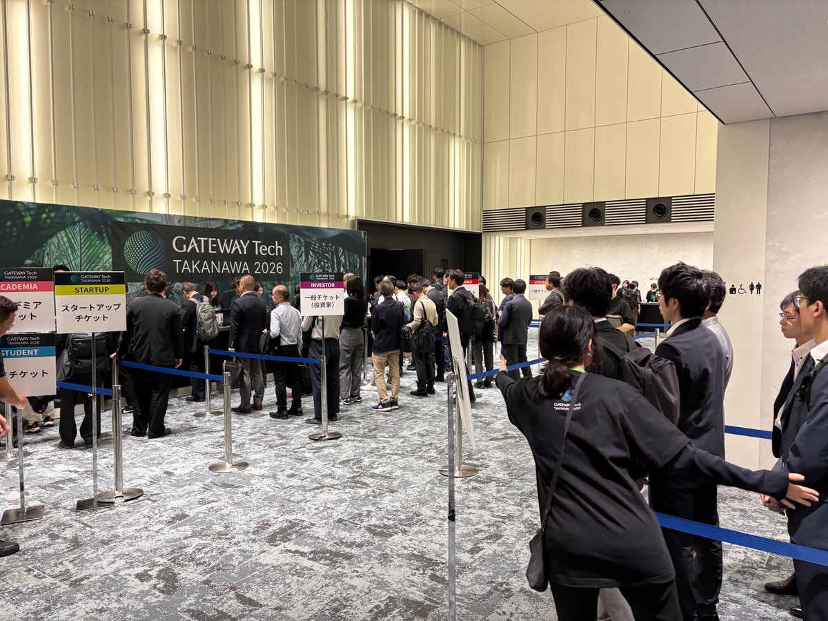 GATEWAYTech_JP's tweet photo. 🌐 GATEWAY Tech TAKANAWA 2026🌐
GTT2026の最終日が開幕しました！
高輪ゲートウェイ駅前の中央広場と地下2階のTAKANAWA GATEWAY Convention Centerにて、まちづくりや実証実験をテーマに以下のコンテンツを実施予定です！

https://t.co/gYUEVHlIrg

#GTT2026 #TAKANAWAGATEWAYCITY #JR東日本 https://t.co/m6KBfFgKrK