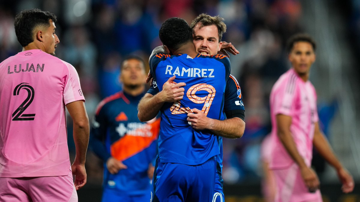 FCCincinnatiPR's tweet photo. With his 49th minute goal, Pavel Bucha scored his 15th goal for FC Cincinnati, becoming the sixth player in the club's all-time history with 15+ Goals and 15+ Assists for the club (Acosta, Vazquez, Barreal, Evander, Ledesma) #AllForCincy https://t.co/XzkroOp1Ne