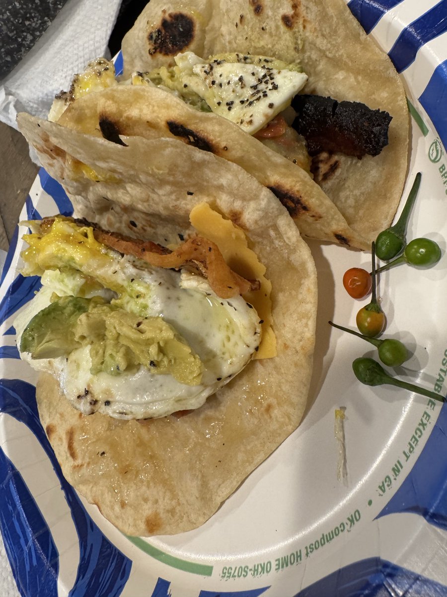 Lupe Gonzales tweet media