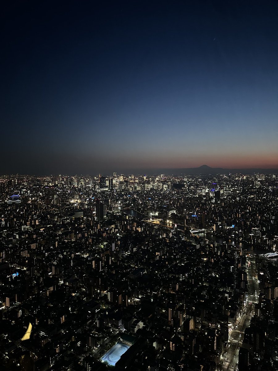 dcnzel's tweet photo. i miss japan https://t.co/5Cvko3NnE1