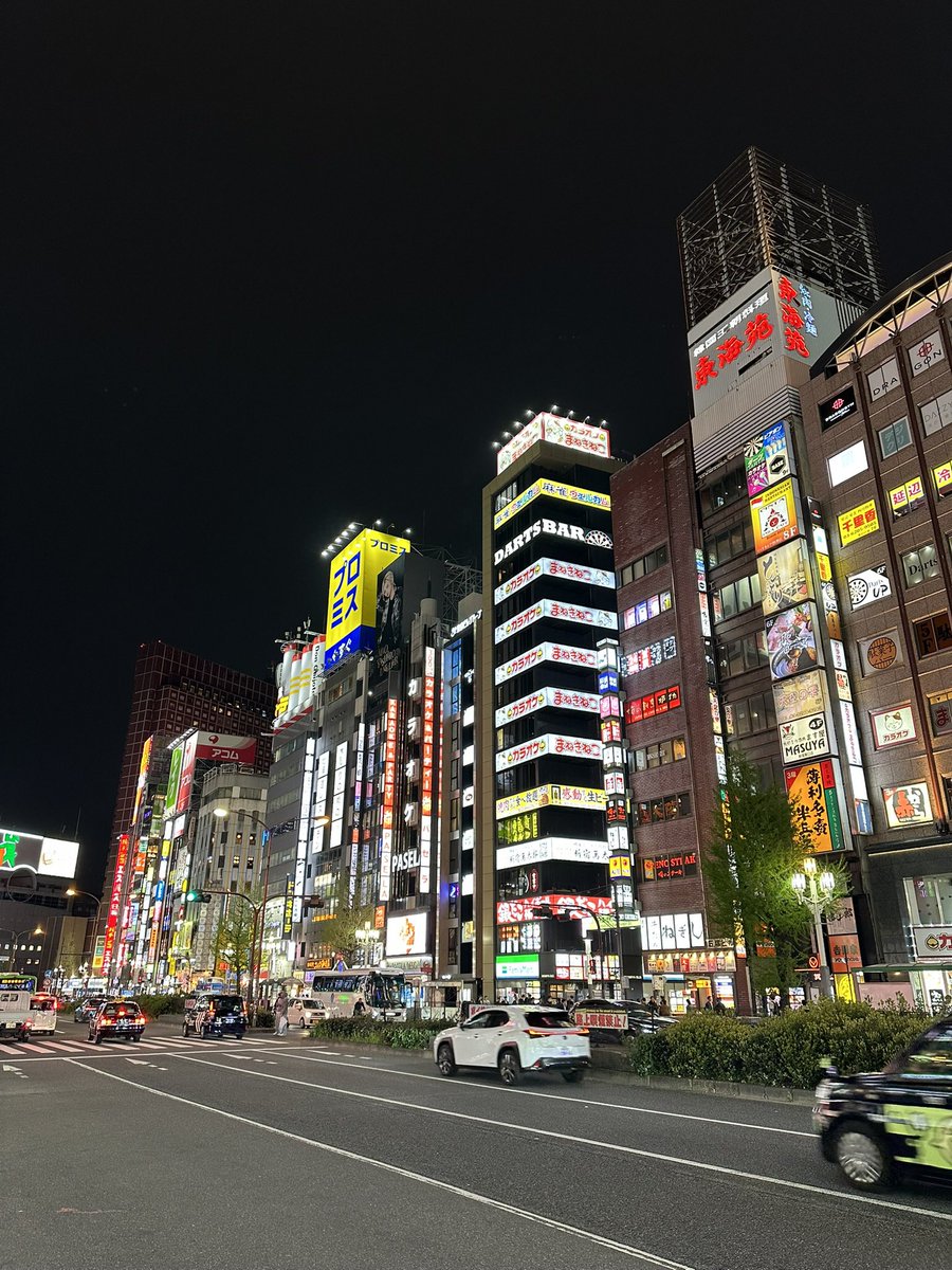 dcnzel's tweet photo. i miss japan https://t.co/5Cvko3NnE1