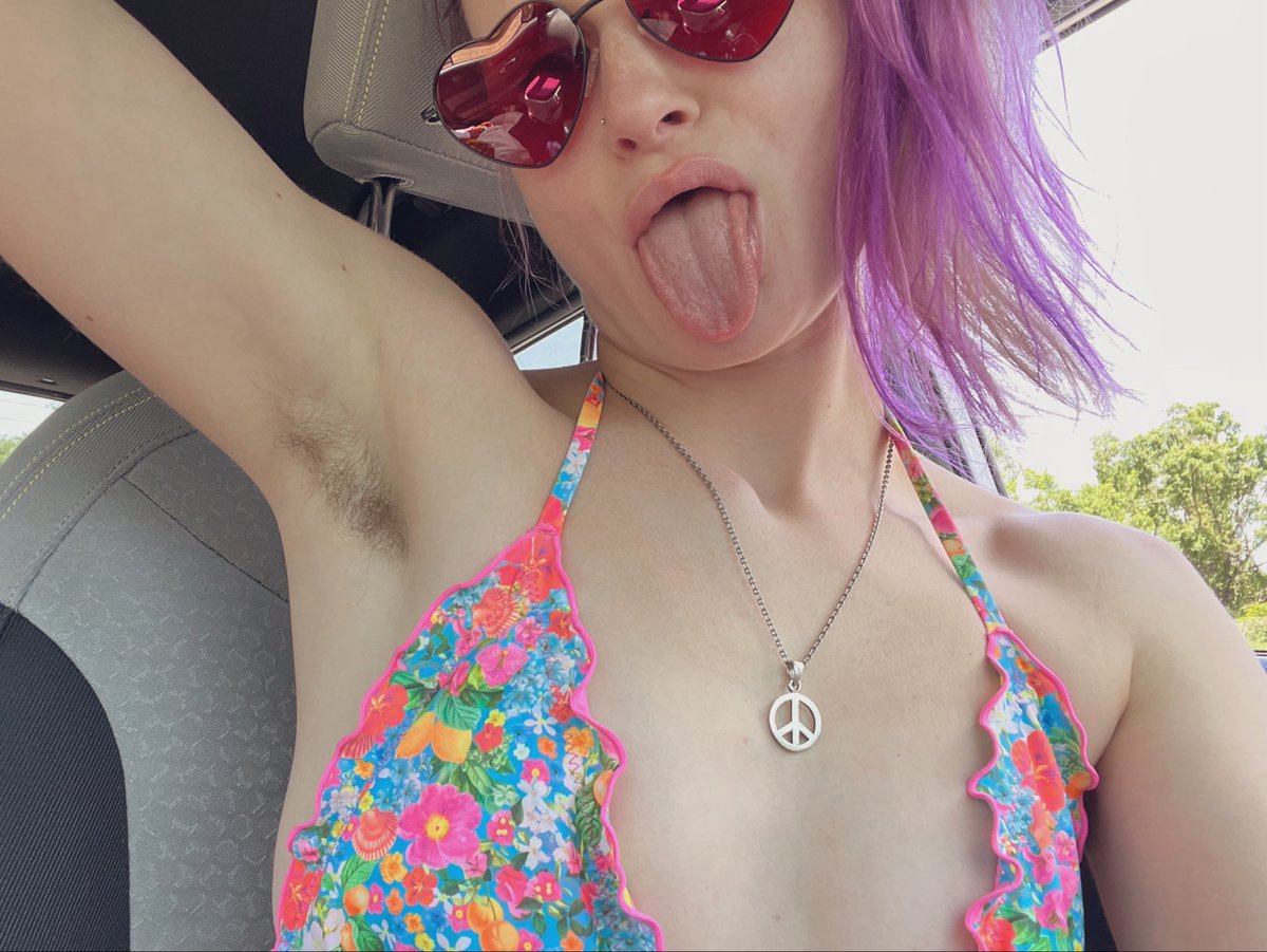 Lexi tweet media