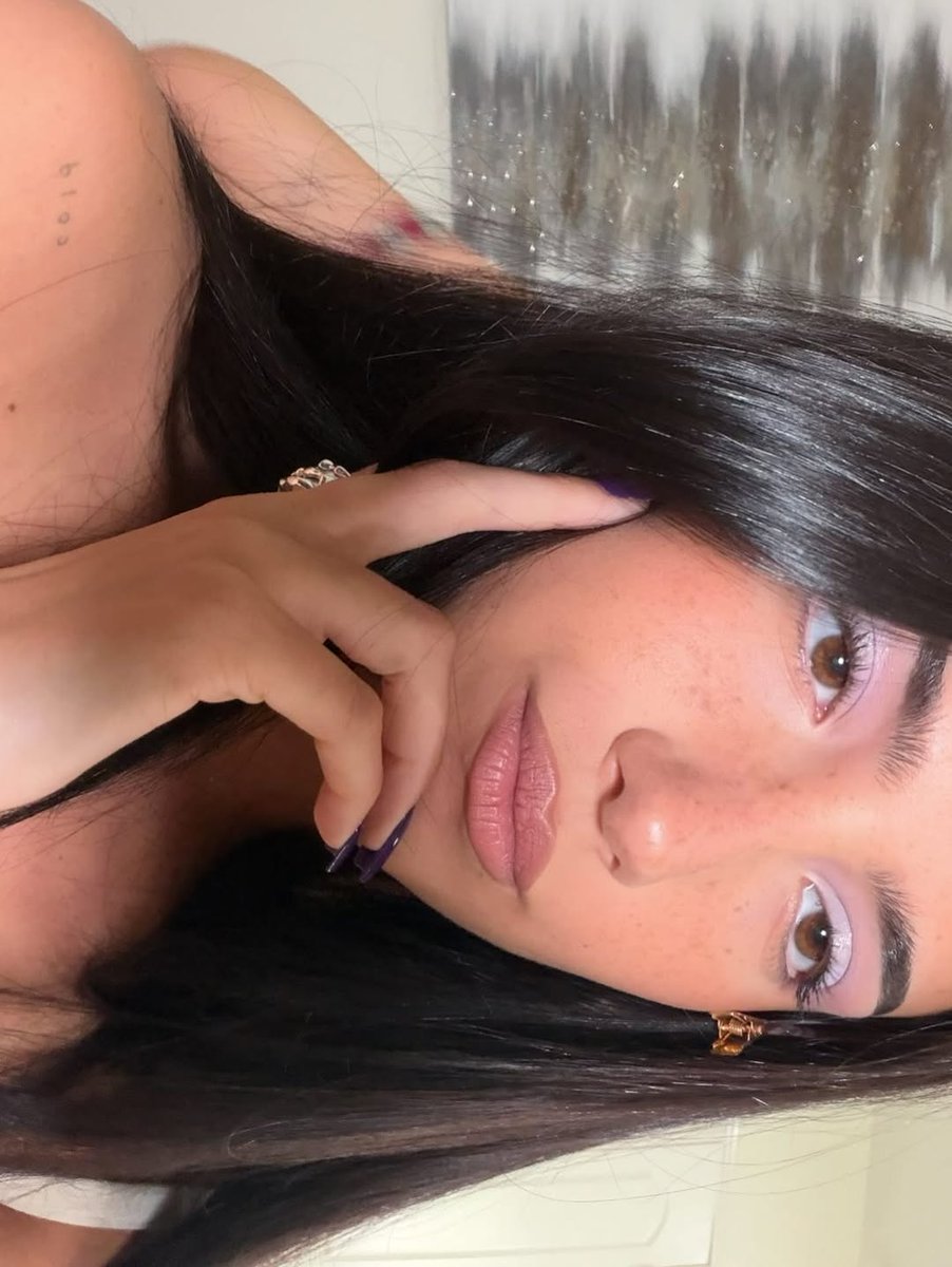 Charli. tweet media