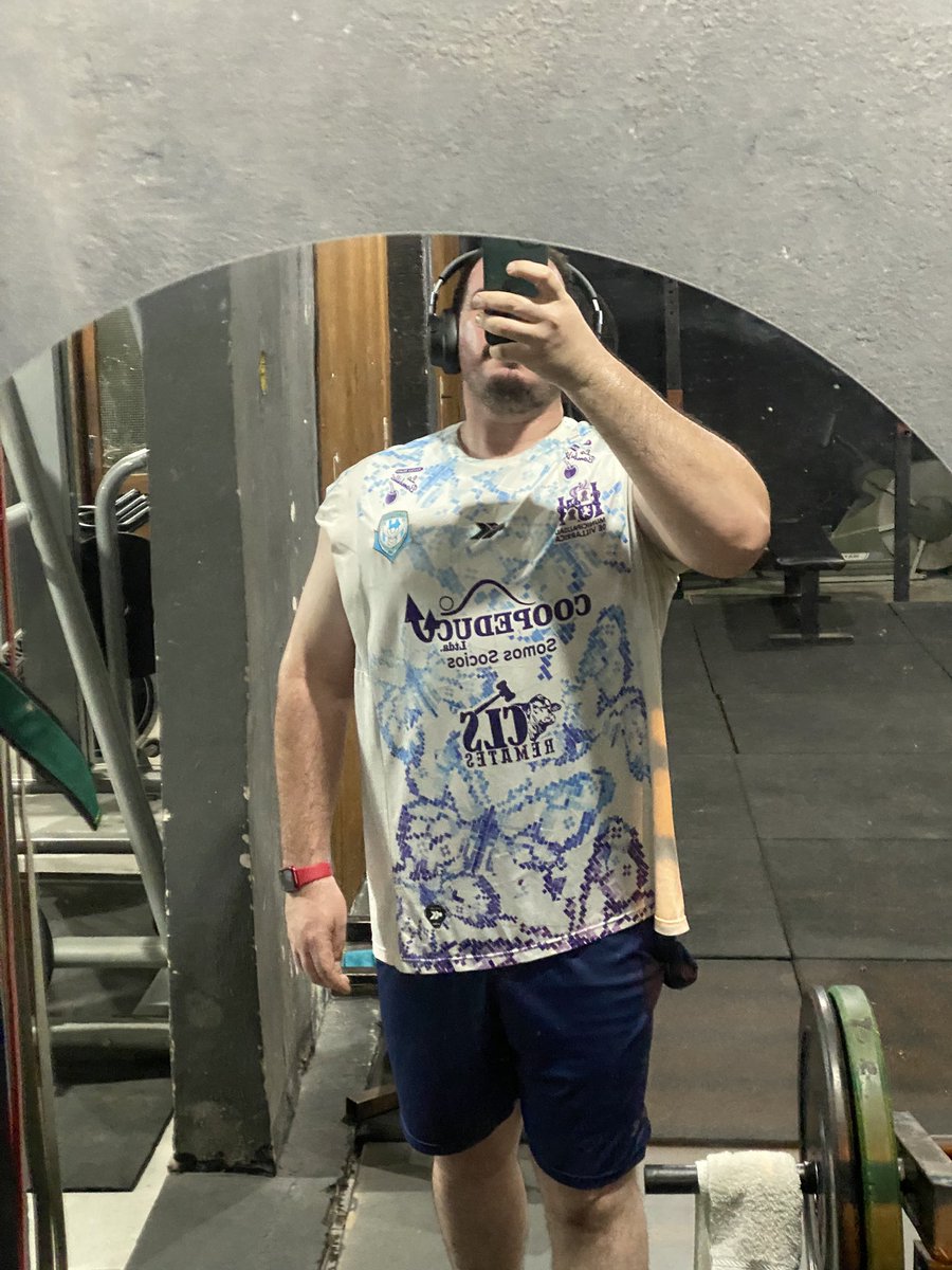 RaffaSilvae's tweet photo. Volviendo al gym después de la gripe.  
Modo recuperación, pero sin rendirme. 💪🏻 https://t.co/ZZwiRQ5wRG