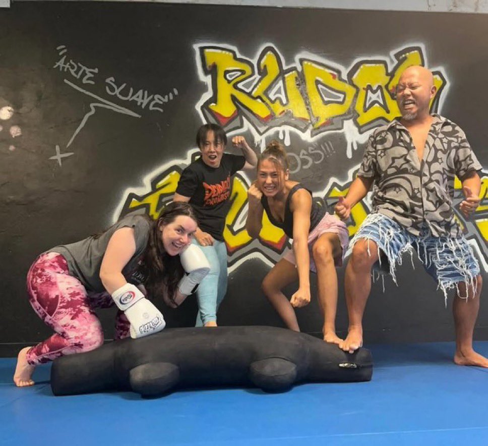 Jorge22198333's tweet photo. Giulia at the dojo
Always pushing herself to the limit 
#smackdown #rudos #ジュリア https://t.co/KwB7SnYgOr