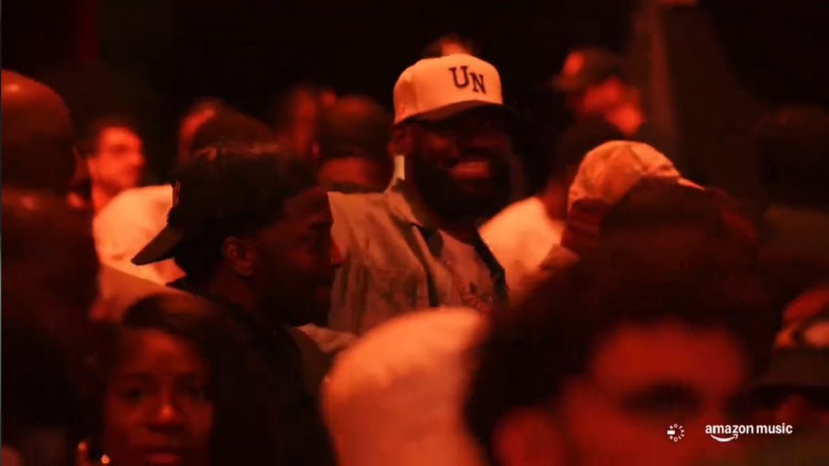 XXL's tweet photo. Drake appears to diss LeBron James on new leak “1AM IN Albany”

“I shouldn’t even be shocked to see you in that arena, because you always made your career off of switching teams up”

“Please stop asking what’s going on with 23 &amp; me, I’m a real ni**a and he’s not, it’s in my DNA” https://t.co/QDdxp8fUwT