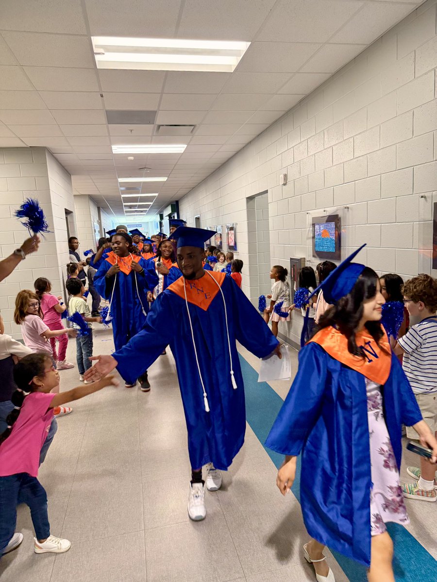 ForestLakeEagle's tweet photo. Seniors filled our halls today! Seeing them return in caps and gowns, greeted with cheers, hugs, and so much love, was a powerful reminder of how deeply our students stay with us long after they leave. @Bjackson_FLE @Davis_FLE @TWilliamsFLE @RichlandTwo #poweredbypurpose https://t.co/xwM2n4vHLt