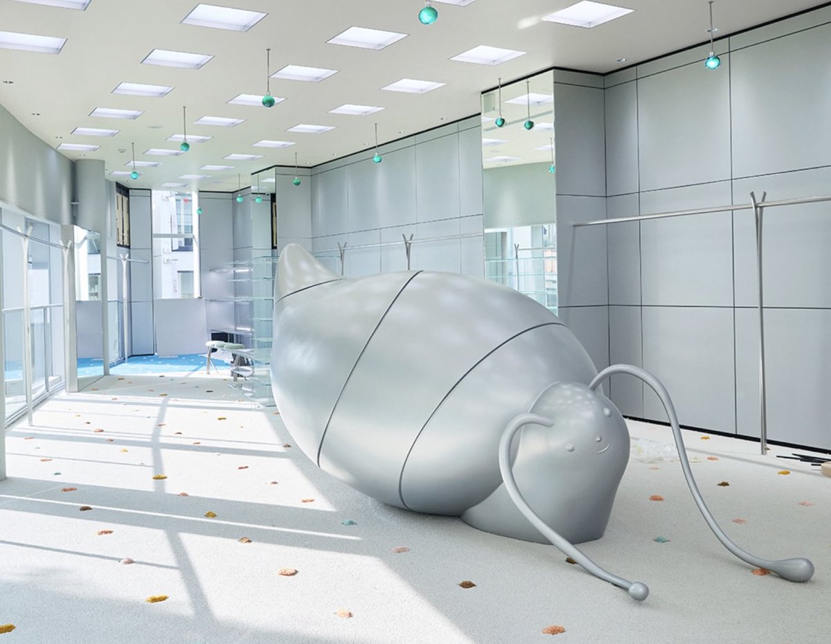 DimensionShopf1's tweet photo. 🧐 Retail can be a relatively conservative sector to design for, especially when the focus is on revenue and creating a space with high returns. These four retail spaces take a risk to ensure a lasting impression instead. https://t.co/RDvJnqoIuL

#DimensionShopfitters https://t.co/AAhzQhYhs9